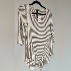 ellumiNation by Nikki Parker Asymmetric Tunic Top - S - NWT